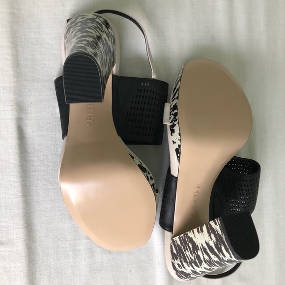 Calvin Klein Platform Dress Sandal - Sz 9.5 - Picture 6 of 6